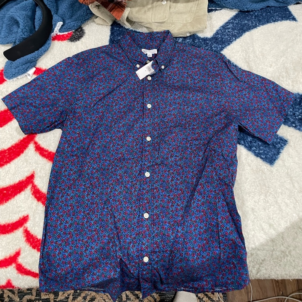 Gap button up floral shirt blue